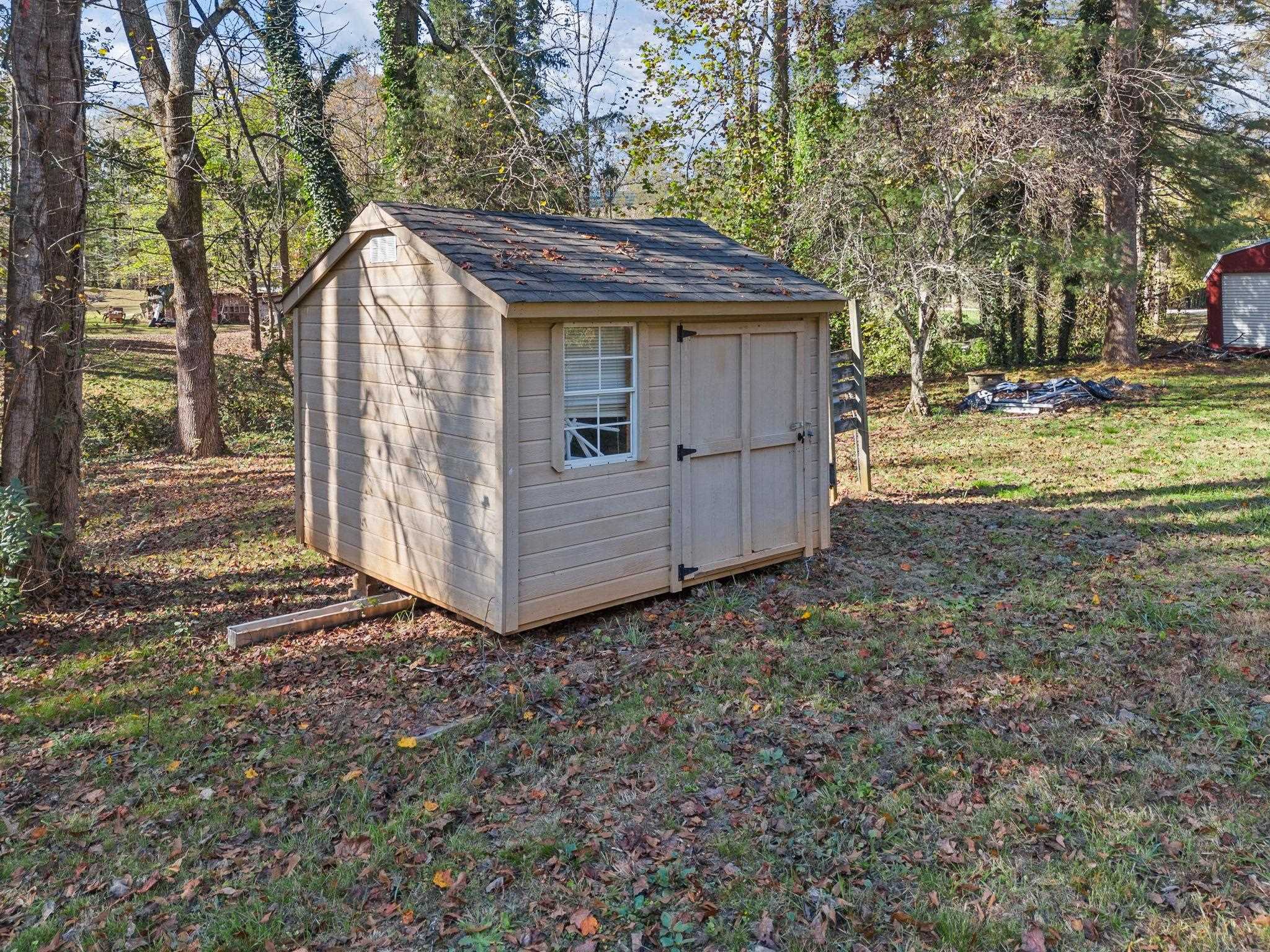 299 Geddis Road Inman, SC 29349 - Photo 32 of 38