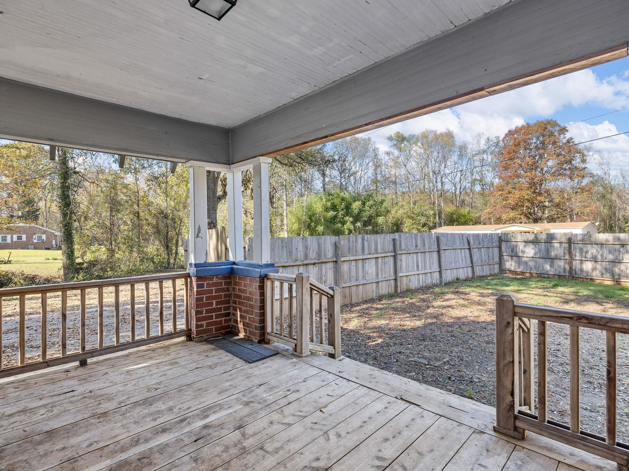 299 Geddis Road Inman, SC 29349 - Photo 4 of 38