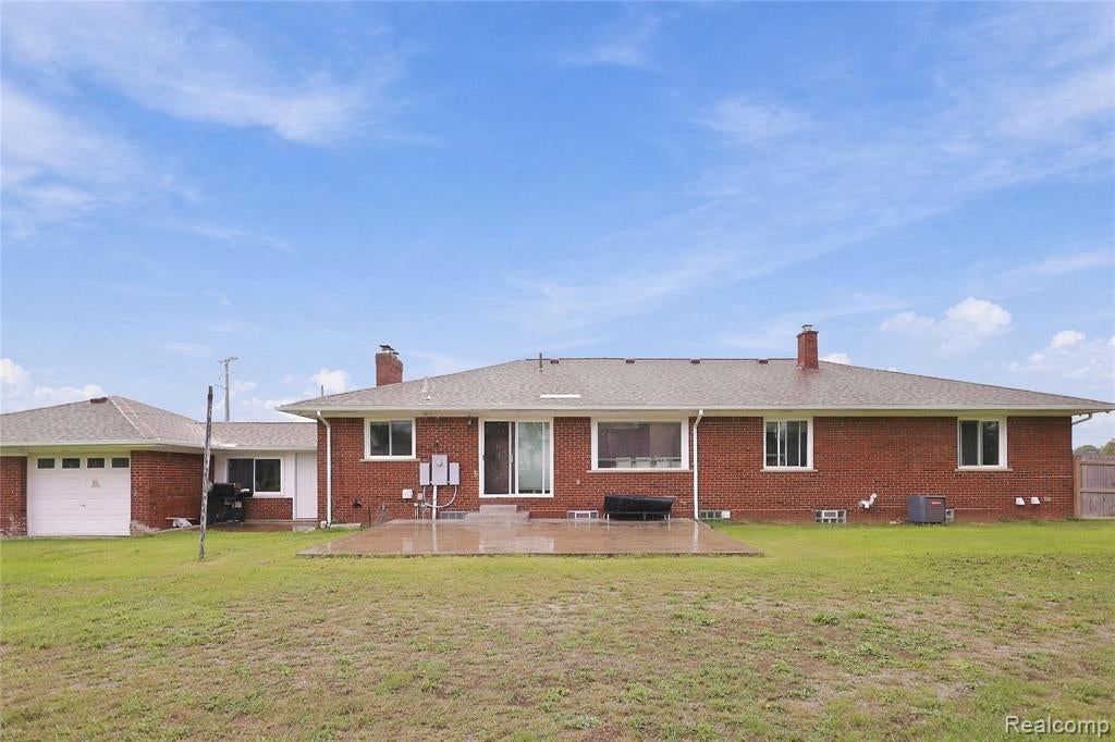 5353 18 Mile Road Sterling Heights, MI 48314 - Photo 27 of 29 Gallery Image 27