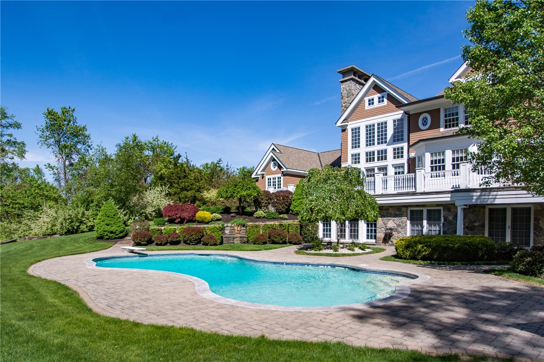95 Burlingame Road Smithfield, RI 02917 - Photo 35 of 39
