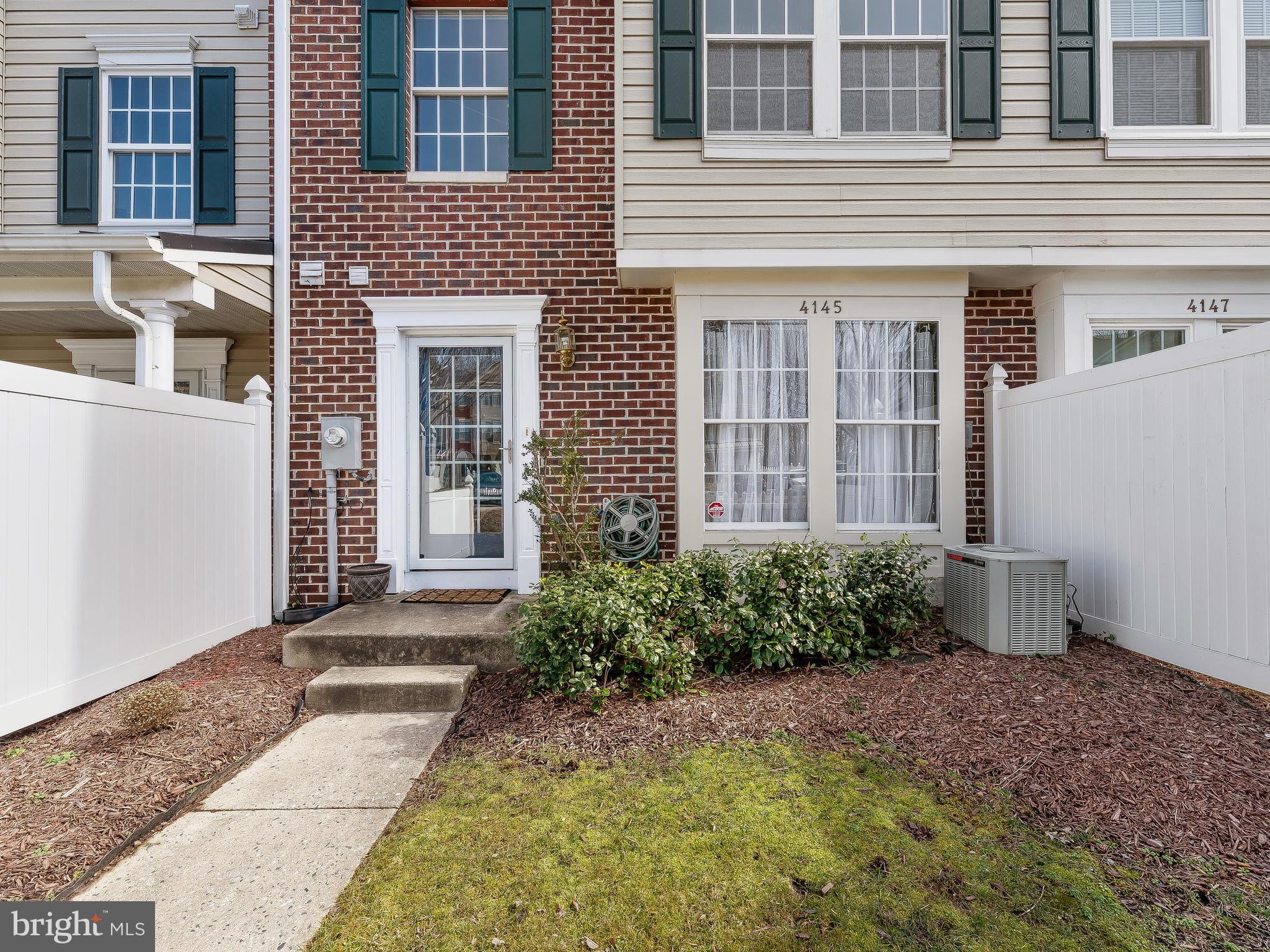 4145 Maple Path Circle, Unit 75 Baltimore, MD 21236 - Photo 4 of 35 Gallery Image 4