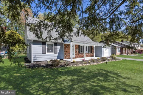 $369,900 | 114 Eastbrook Lane, Willingboro, NJ 08046