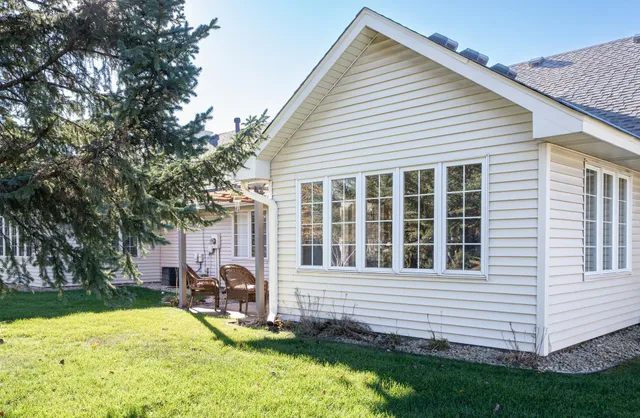 $284,900 | 3233 Northdale Lane Northwest, Coon Rapids, MN 55448