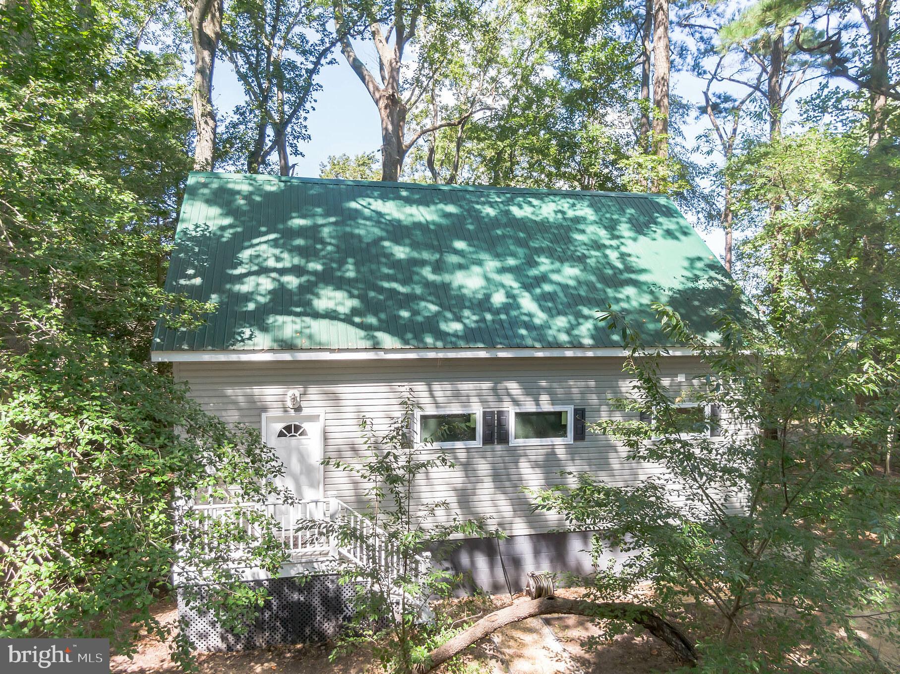 2232 Elliott Island Road Vienna, MD 21869 - Photo 3 of 23