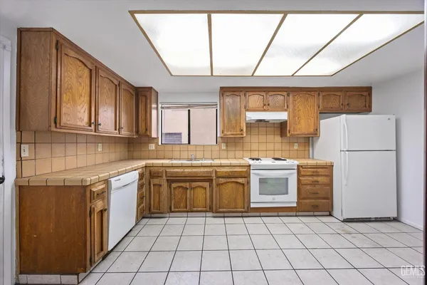 $219,000 | Undisclosed Address, Bakersfield, CA 93308