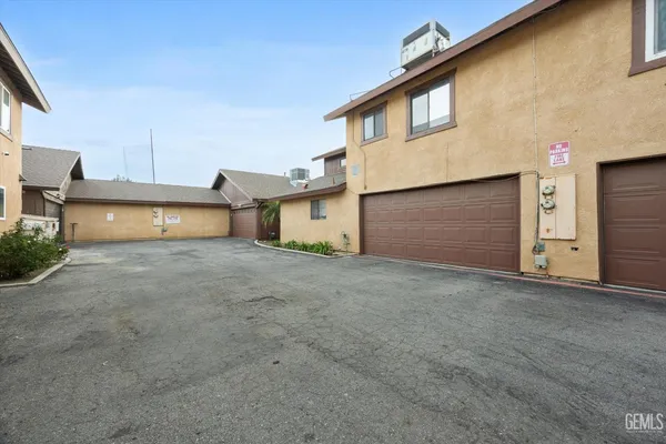 $219,000 | Undisclosed Address, Bakersfield, CA 93308
