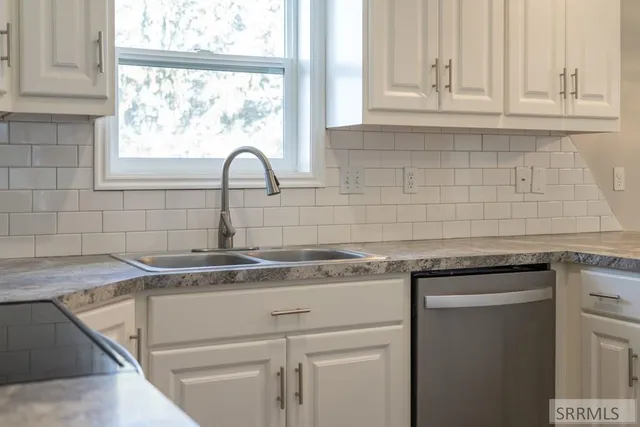 $419,000 | 2277 East Olympic Avenue, Idaho Falls, ID 83404