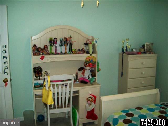 282 Runningboard Road Stewartstown, PA 17363 - Photo 17 of 25 Gallery Image 17