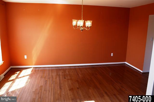 282 Runningboard Road Stewartstown, PA 17363 - Photo 8 of 25 Gallery Image 8