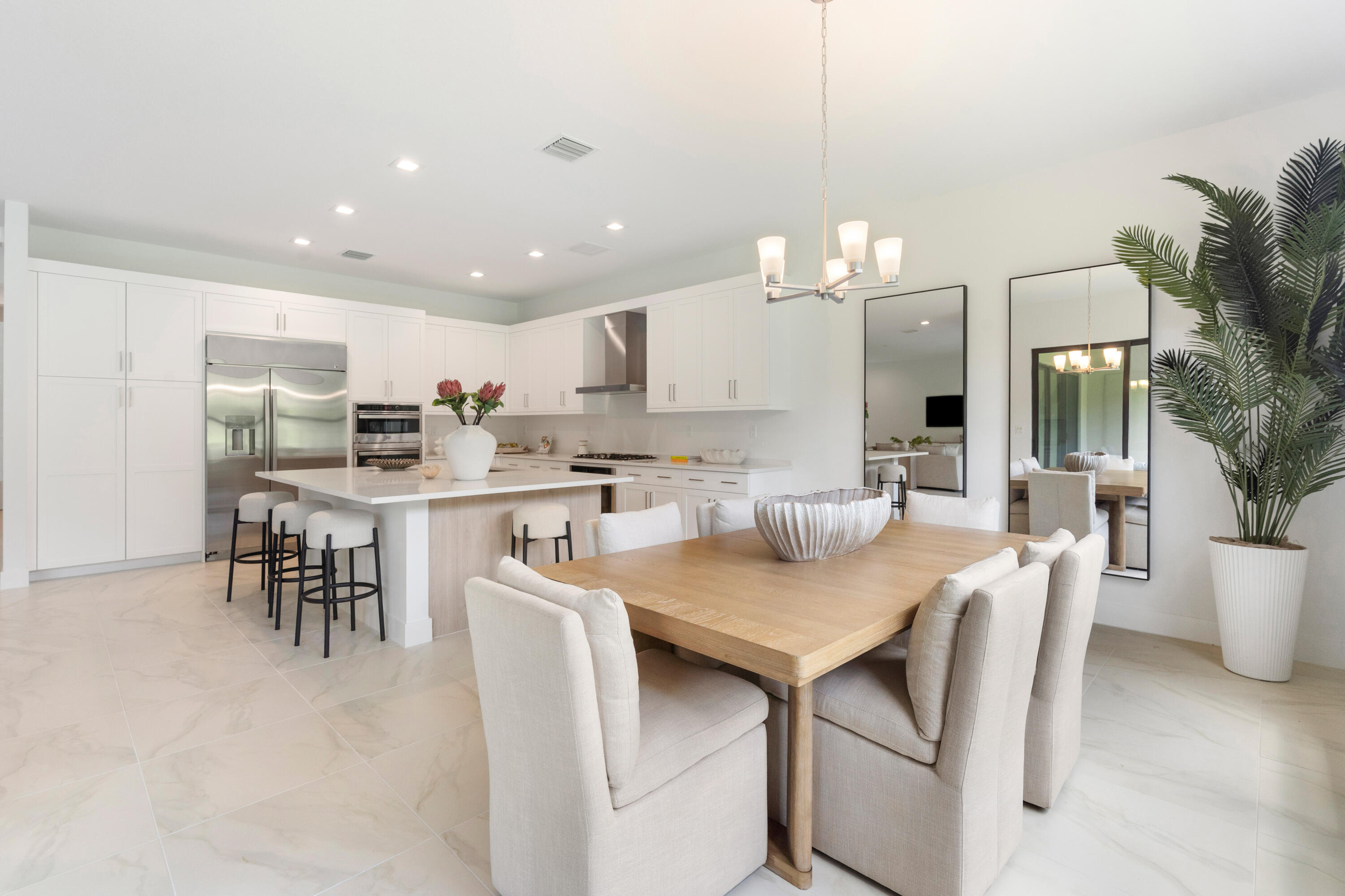 21054 Violet Flds Way Boca Raton, FL 33434 - Photo 10 of 50 Dining Room & Kitchen
