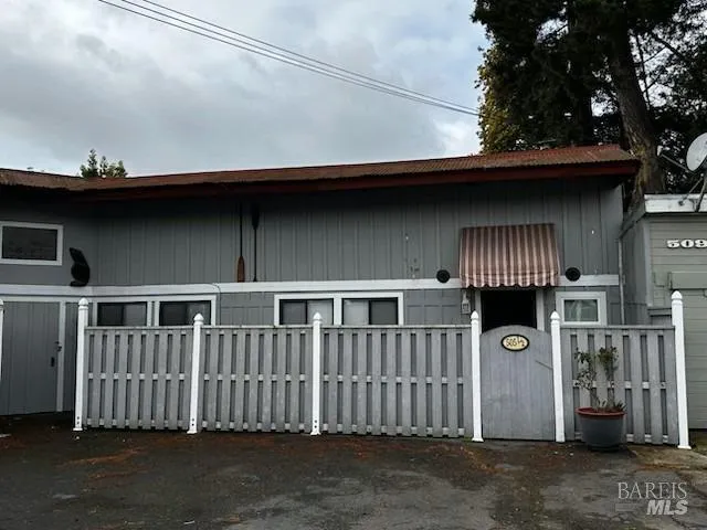 $1,195,000 | 505 Petaluma Boulevard North, Petaluma, CA 94952