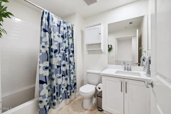 $785,000 | 2800 Wagon Wheel Road, Unit 304, Oxnard, CA 93036