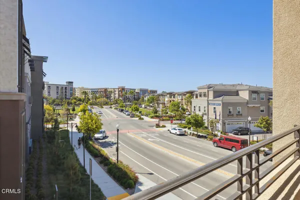 $785,000 | 2800 Wagon Wheel Road, Unit 304, Oxnard, CA 93036