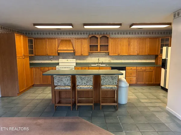 $374,900 | 1325 Groseclose Road, New Market, TN 37820