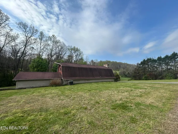 $374,900 | 1325 Groseclose Road, New Market, TN 37820