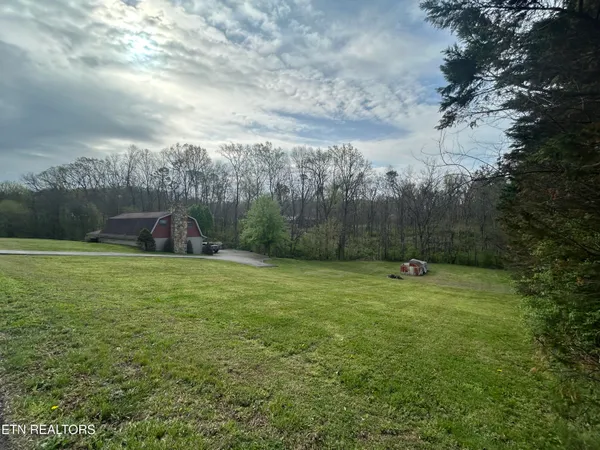 $374,900 | 1325 Groseclose Road, New Market, TN 37820