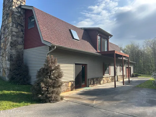 $374,900 | 1325 Groseclose Road, New Market, TN 37820