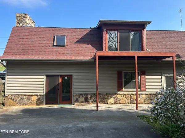 $374,900 | 1325 Groseclose Road, New Market, TN 37820