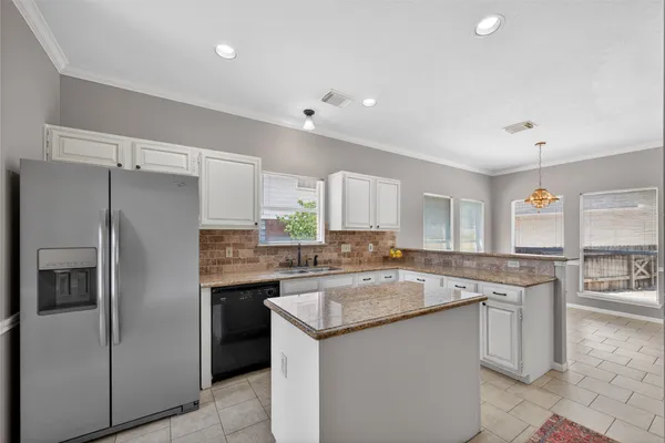 $339,900 | 6307 Coldstream Drive, Pasadena, TX 77505