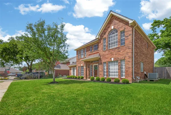 $339,900 | 6307 Coldstream Drive, Pasadena, TX 77505