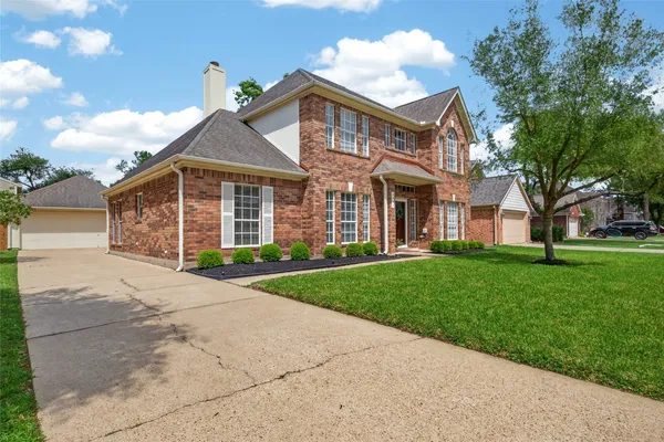 $339,900 | 6307 Coldstream Drive, Pasadena, TX 77505