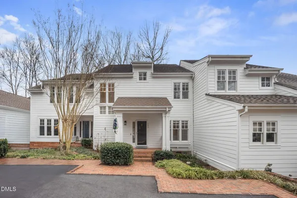 $500,000 | 202 Chattel Close, Cary, NC 27518