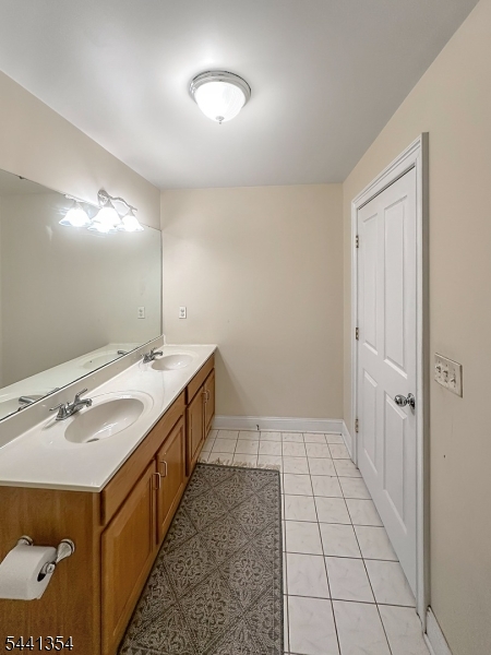 178 Front Street Elizabeth Port, NJ 07206 - Photo 16 of 20