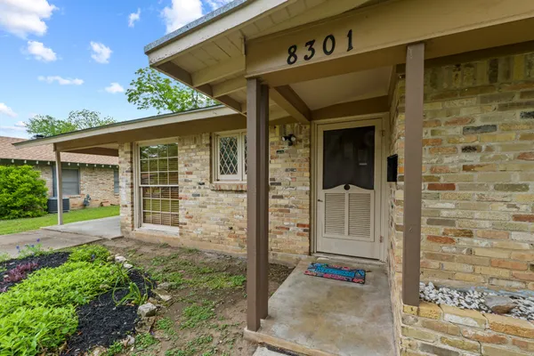$425,000 | 8301 Polar Drive, Austin, TX 78757