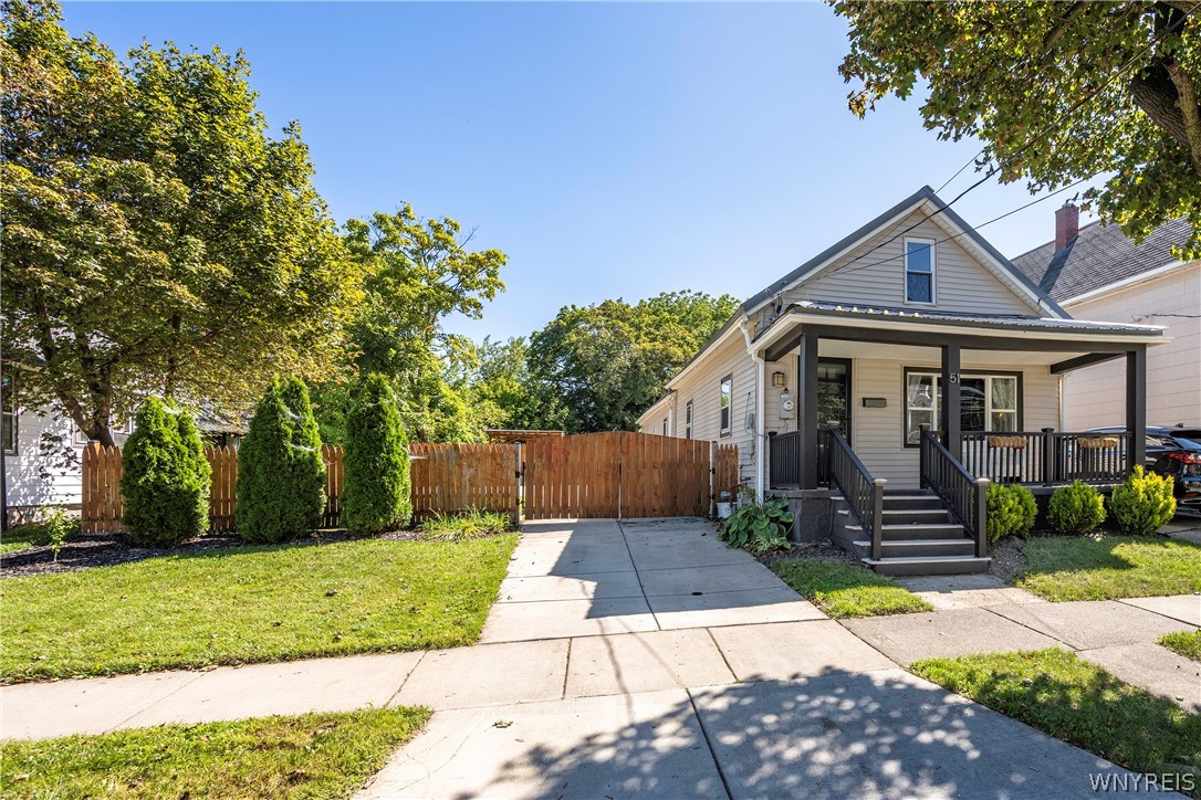 51 Danforth Street Buffalo, NY 14213 - Photo 2 of 39 Gallery Image 2