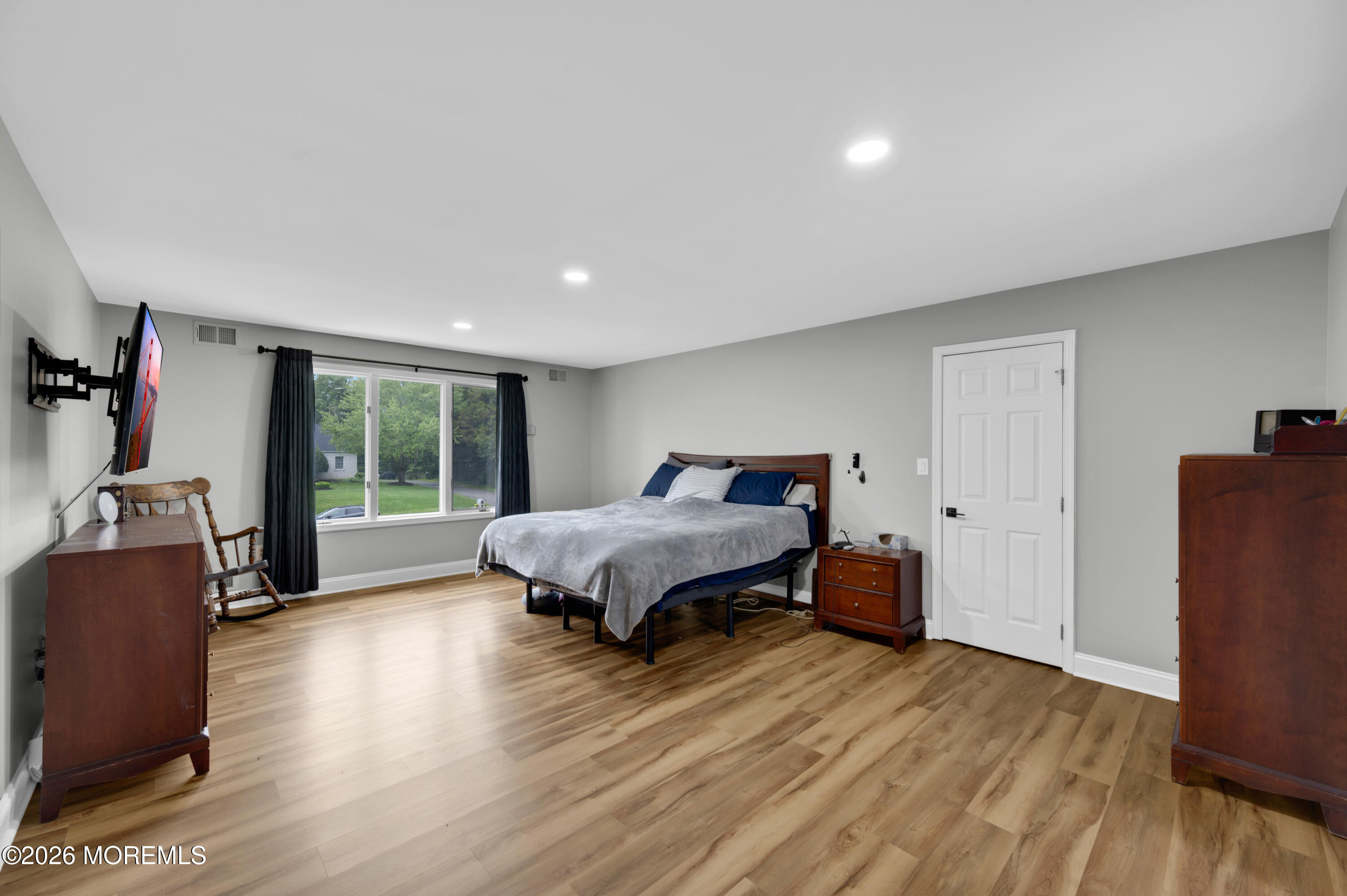 6 Quaker Hill Road Jackson, NJ 08527 - Photo 21 of 42 Master Bedroom