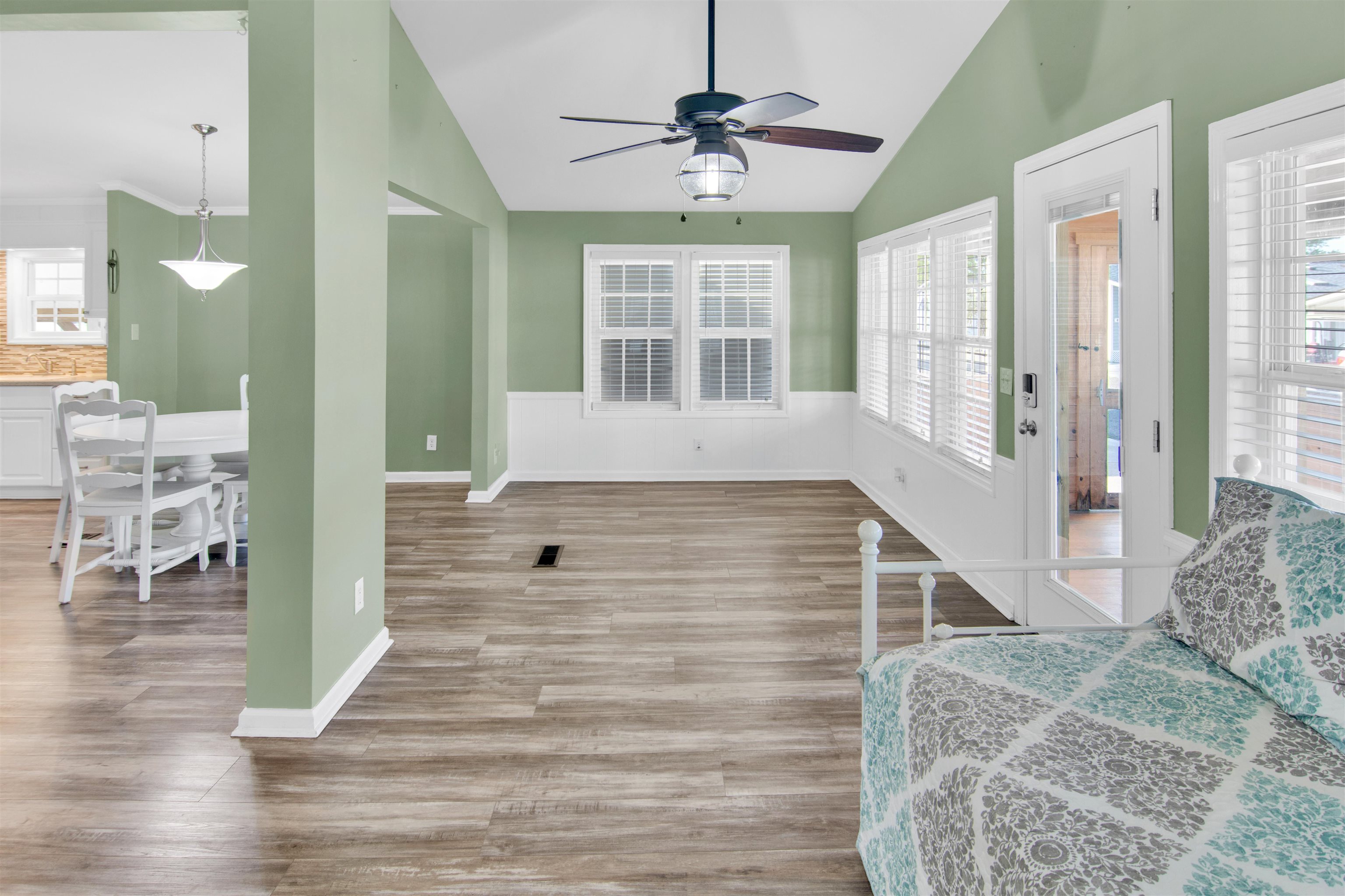 465 Sandpebble Surfside Beach, SC 29575 - Photo 17 of 42