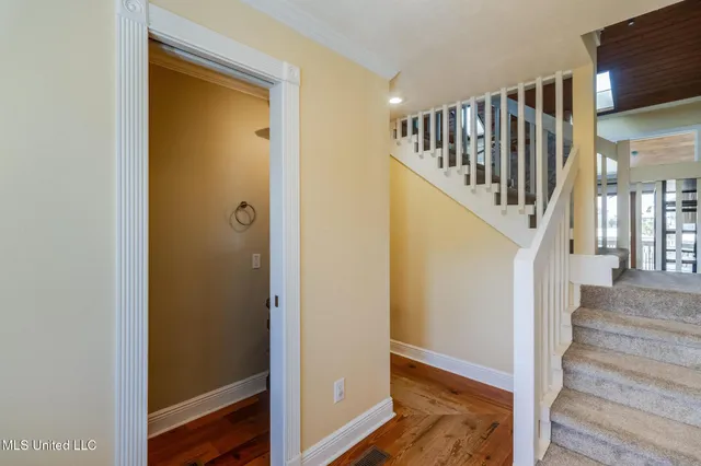 $575,000 | 231 Fairway Drive, Pass Christian, MS 39571