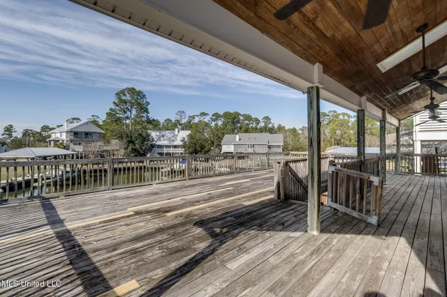 $575,000 | 231 Fairway Drive, Pass Christian, MS 39571