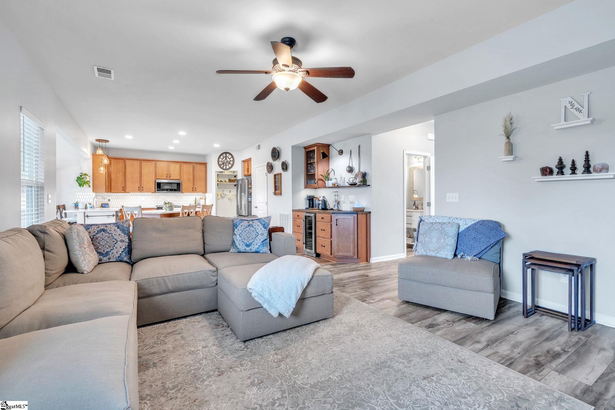 119 Shale Court Mauldin, SC 29607 - Photo 14 of 49