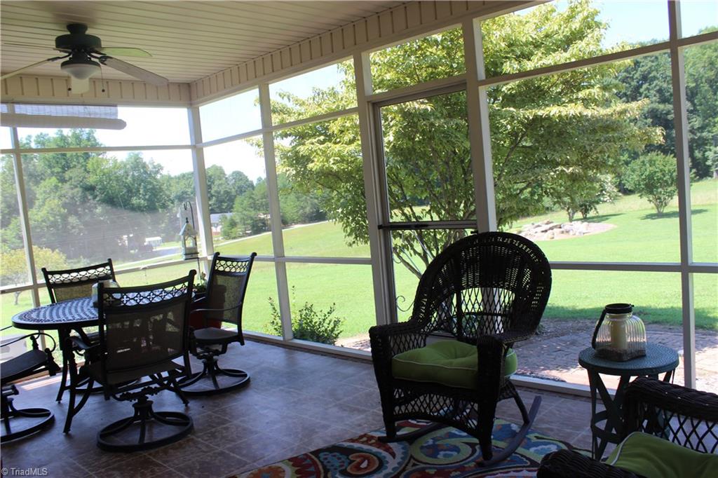 283 Billy Smith Road Lexington, NC 27292 - Photo 6 of 19 Gallery Image 6