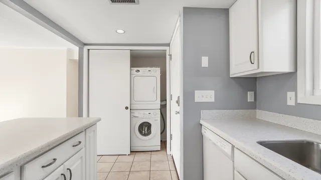 $380,000 | 775 Gulf Shore Drive, Unit 1083, Destin, FL 32541