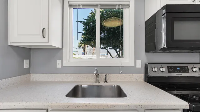 $380,000 | 775 Gulf Shore Drive, Unit 1083, Destin, FL 32541