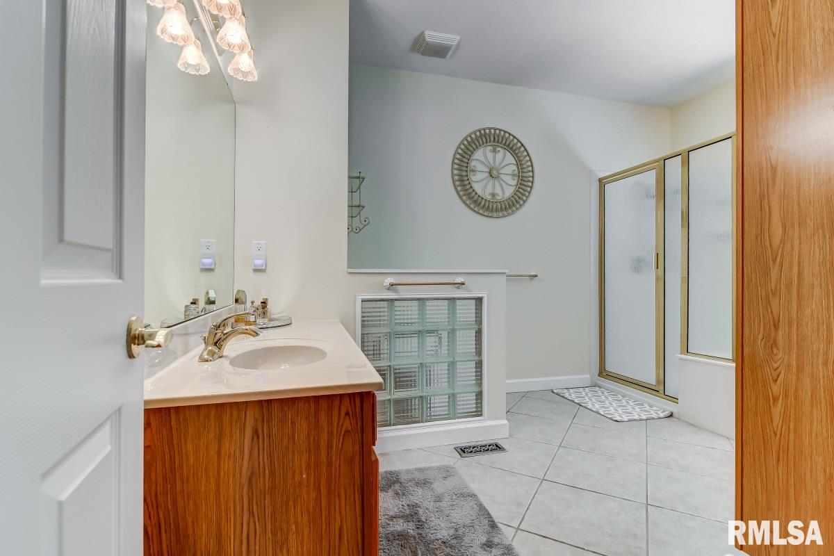 4501 Innisbrook Drive Springfield, IL 62711 - Photo 24 of 50