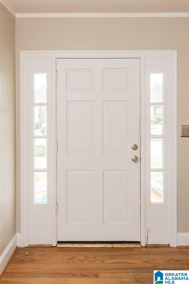 1202 Irving Road Birmingham, AL 35209 - Photo 5 of 31