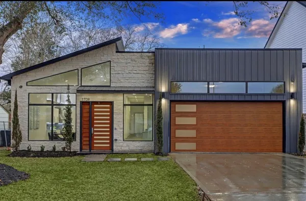 $1,111,000 | 1709 Reverse Street, Houston, TX 77055