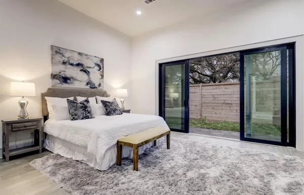 $1,111,000 | 1709 Reverse Street, Houston, TX 77055