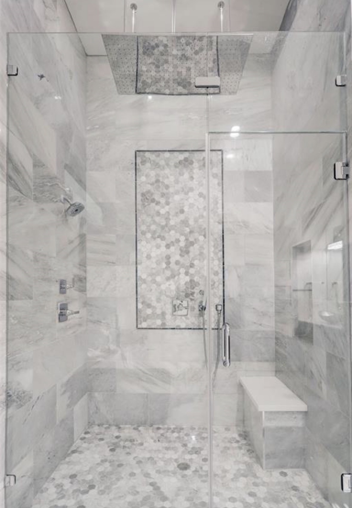 1709 Reverse Street Houston, TX 77055 - Photo 23 of 29 a bathroom with a shower