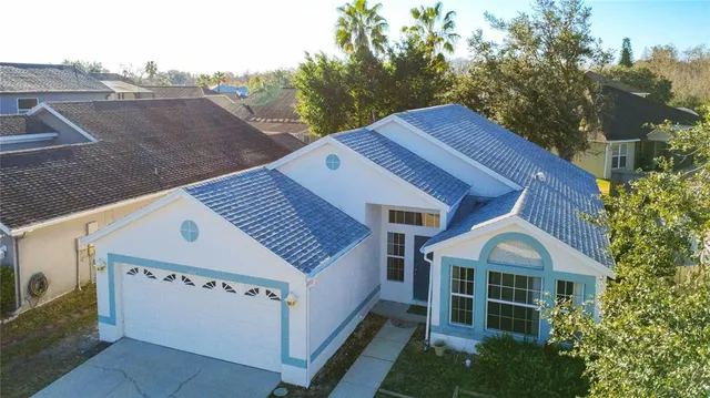 $2,300 | 13642 Emeraldview Drive, Orlando, FL 32828