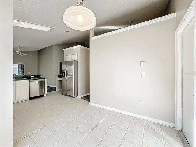 $2,300 | 13642 Emeraldview Drive, Orlando, FL 32828