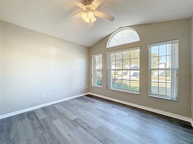 $2,300 | 13642 Emeraldview Drive, Orlando, FL 32828