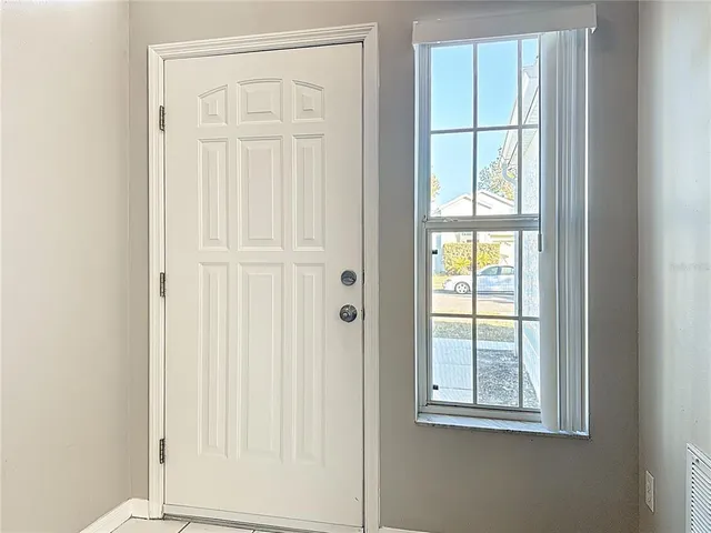 $2,300 | 13642 Emeraldview Drive, Orlando, FL 32828