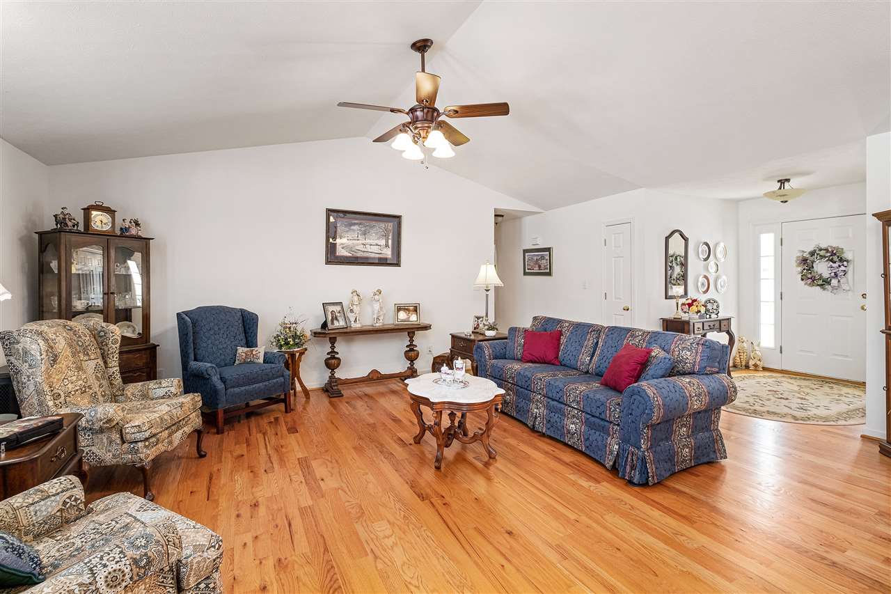 714 Ritchie Boulevard Staunton, VA 24401 - Photo 6 of 31 Gallery Image 6