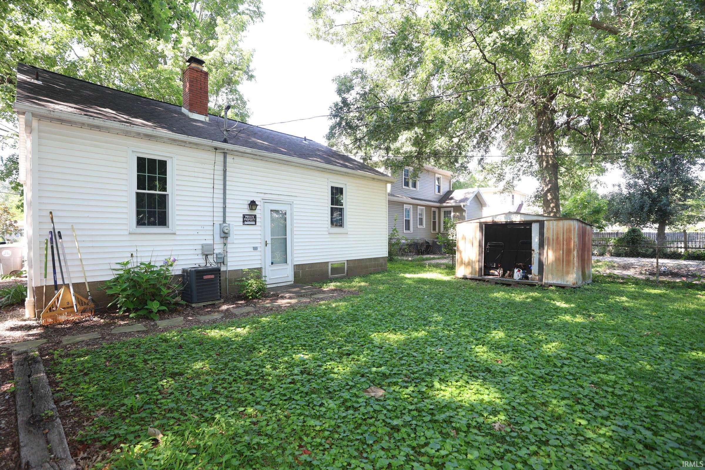 2016 East Riverside Drive Evansville, IN 47714 - Photo 16 of 17