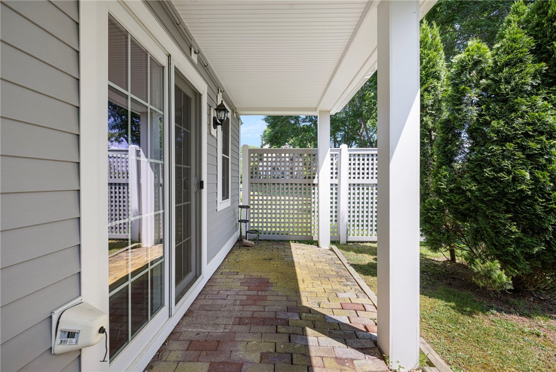 223 Corey Lane Middletown, RI 02842 - Photo 29 of 35