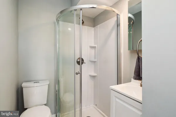 $2,800 | 651 East Clement Street, Baltimore, MD 21230